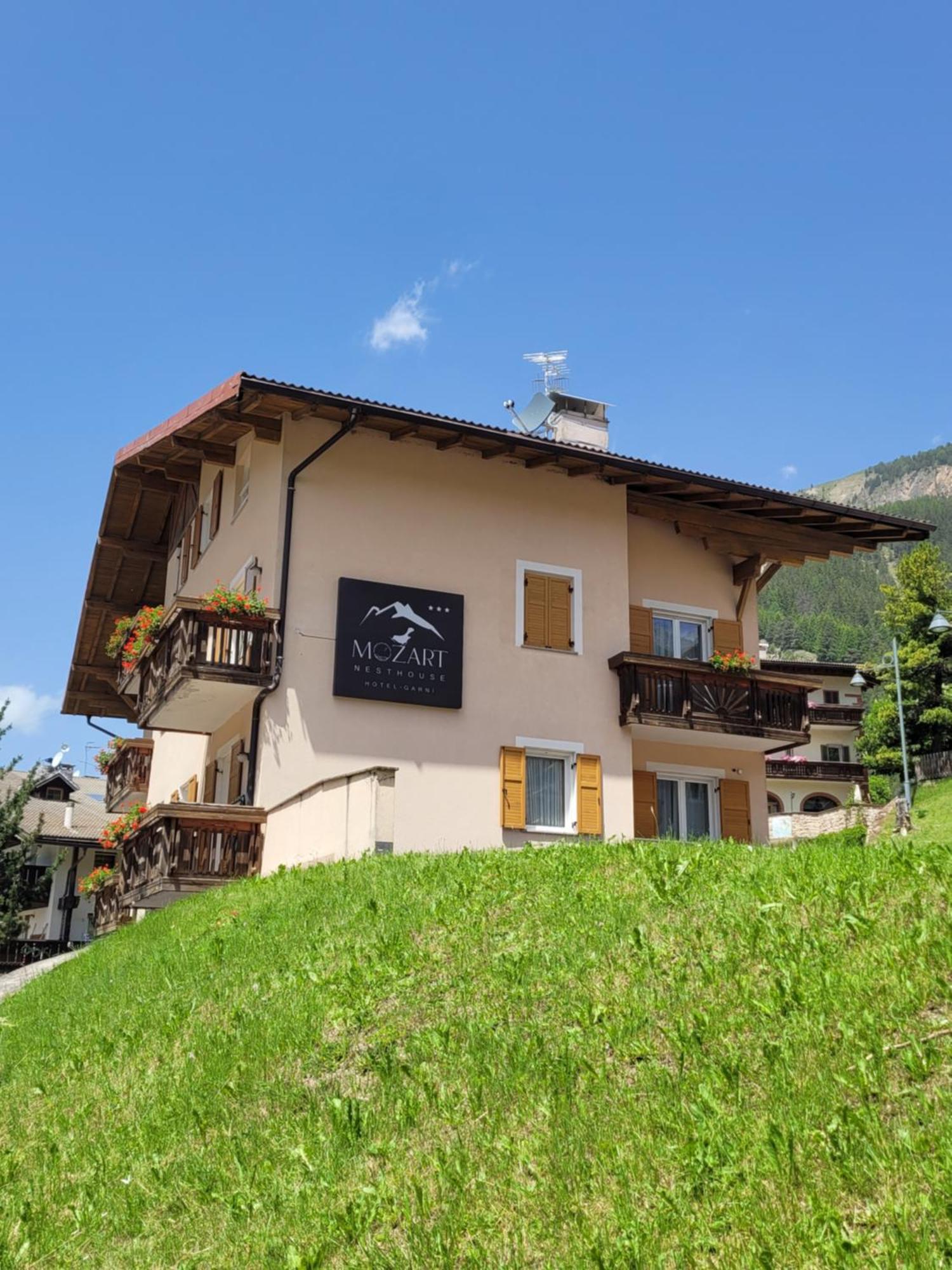 Garni B&B Mozart Nesthouse Canazei Exterior foto